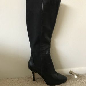 White House Black Market boots size 8